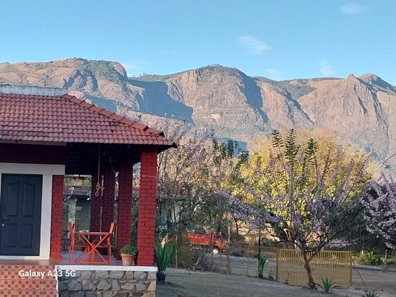 Tiger Tales - Masinagudi Bed & Breakfast Exterior photo